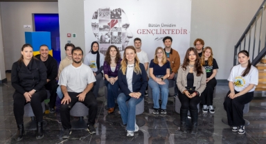 Ferdi Zeyrek Gençlik Merkezi’ne gençlerden tam not!