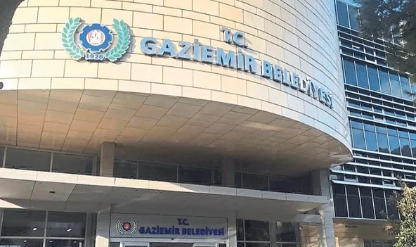 Gaziemir’de dikkat çeken iddia... Maske satmayan firmaya ödeme mi yapıldı?