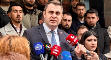 Güç'ten AK Parti'nin yapay zeka videosuna tepki!