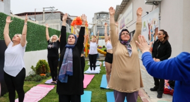 Gülşah Durbay Kadın Danışma Merkezi’nde yoga heyecanı
