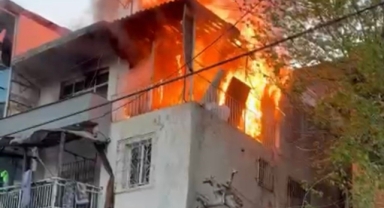 İzmir'de suç delillerini gizlemek için evi yakan 10 şüpheli yakalandı