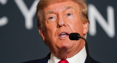 Trump’tan İran’a uyarı: Sırada köprüler, ardından elektrik santralleri var