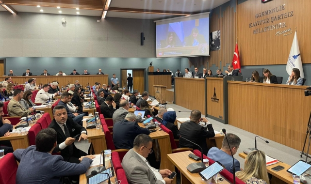 Başkan Tugay’a 38 milyon Euro’luk kredi yetkisi!