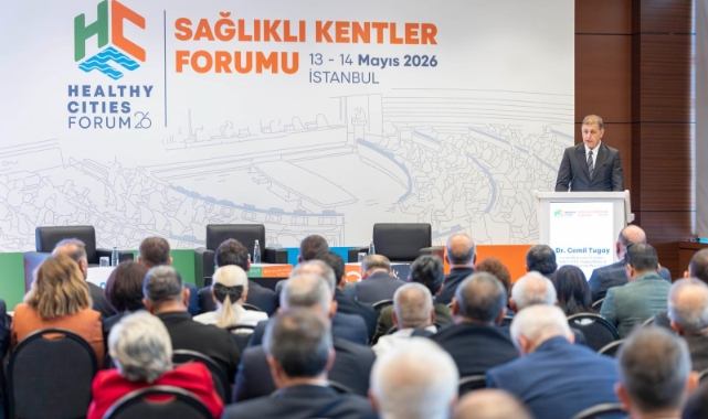 Başkan Tugay Sağlıklı Kentler Forumu’nda konuştu: İklim hedefleri ancak kentlerde somutlaşır
