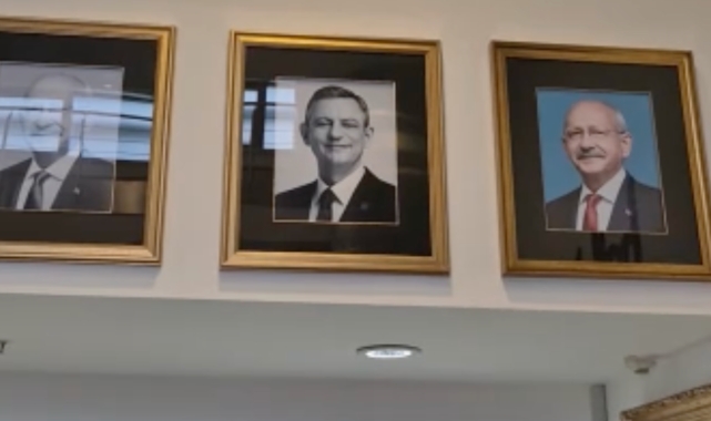 CHP Genel Merkezi'nde Kılıçdaroğlu'nun fotoğrafı tekrar asıldı