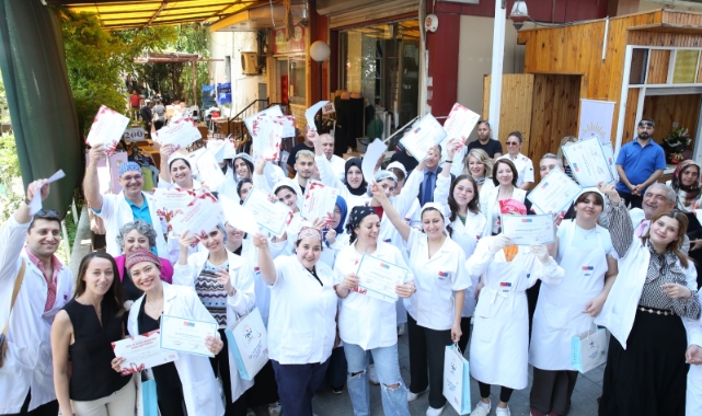 Çiğli’de istihdam garantili kursların ikinci dönemi başarıyla bitti