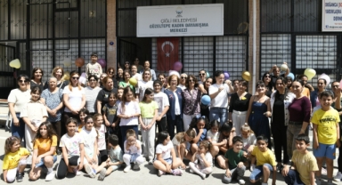 Çiğli Güzeltepe Kadın Dayanışma Merkezi’nde yılsonu şenliği