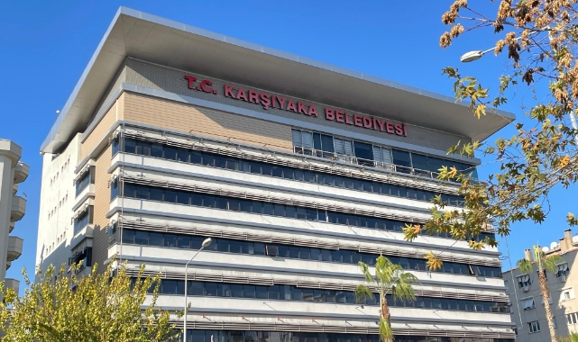 Karşıyaka Belediyesi’nde sürpriz istifa!