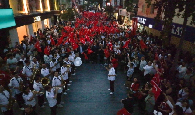 Karşıyaka’da omuz omuza 19 Mayıs yürüyüşü!