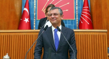 CHP’de ‘grup toplantısı’ krizi… Özel ‘Salı’ kararını açıkladı!