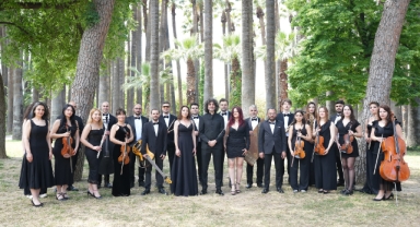 İzmir Büyükşehir Belediyesi’nden kente iki yeni orkestra