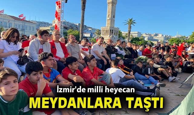 İzmir'de milli heyecan meydanlara taştı: Dev ekranda Dünya Kupası coşkusu