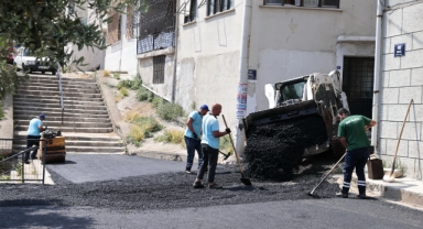 Konak’ta hummalı çalışma: 5 mahallede 24 sokak aynı anda yenileniyor