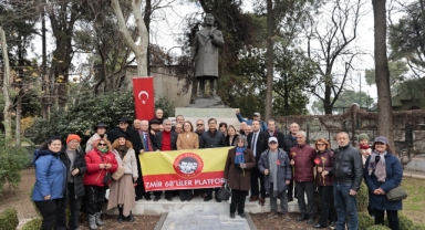 Konak’tan usta şairlere vefa