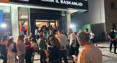Utku Gümrükçü İl Binasına girdi!