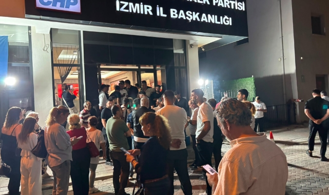 Utku Gümrükçü İl Binasına girdi!