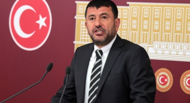 Seferihisar Belediyesi operasyonunda flaş detay: Veli Ağbaba'nın danışmanı gözaltında!