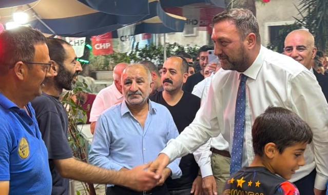 Gümrükçü Basmane'de vatandaşlarla buluştu