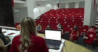 Bornova'da yerleşke, STK'ların merkezi oldu 